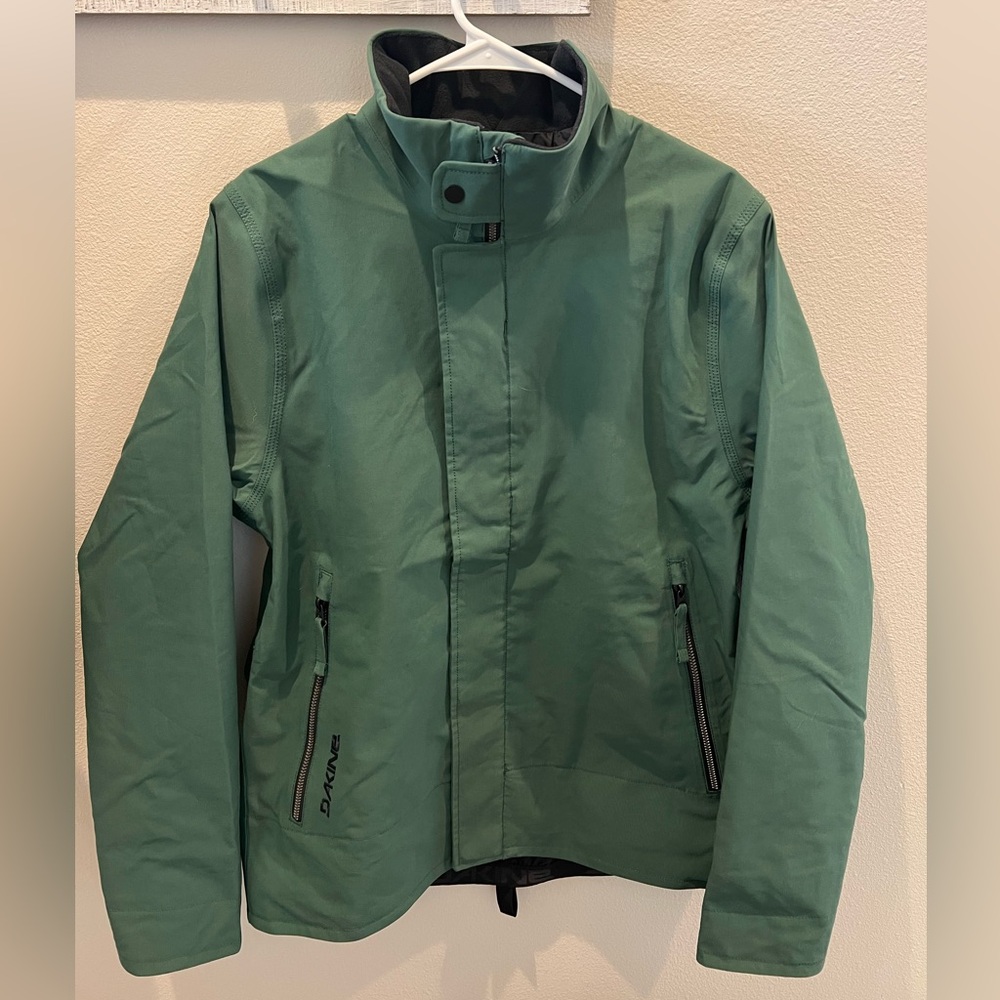 Dakine Black and Green Jacket